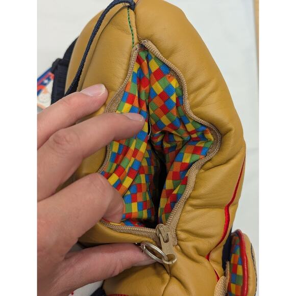 Lazoo Baseball Mitt Mini Backpack Bag Soft Plush Vinyl Travel Buddy NEW - Picture 7 of 9